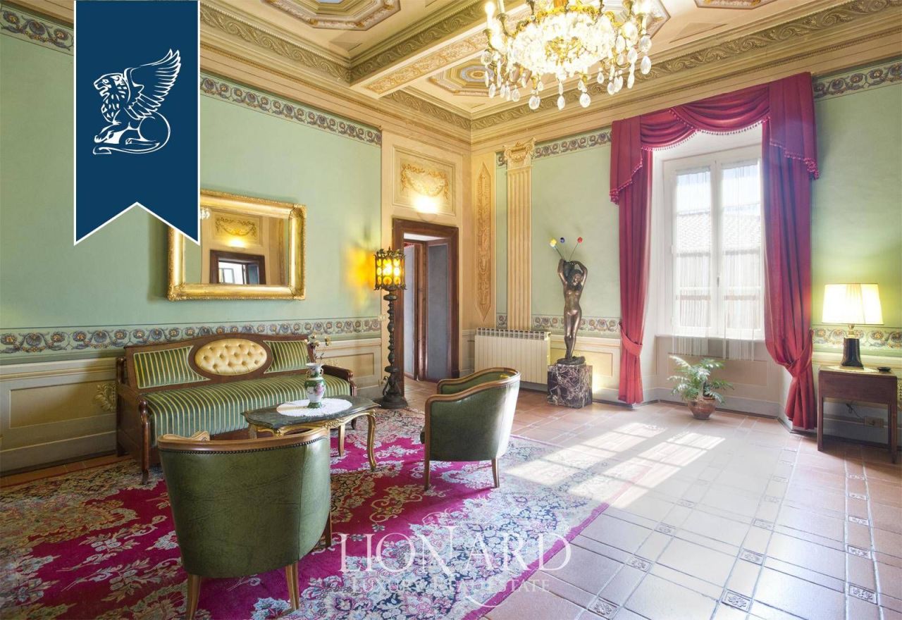 Отель, гостиница в Пьегаро, Италия, 3 650 м² - фото 5