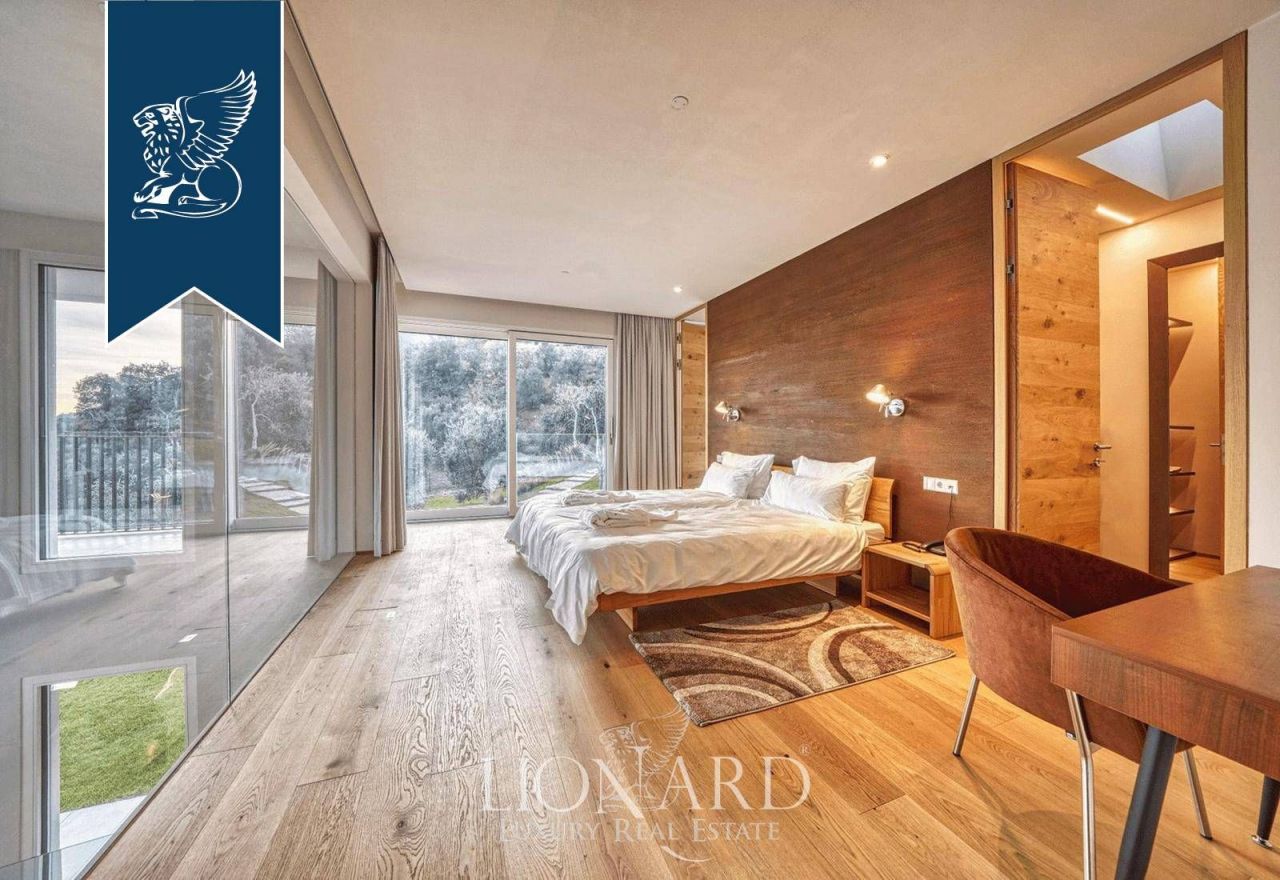 Вилла в Брешии, Италия, 400 м² - фото 10