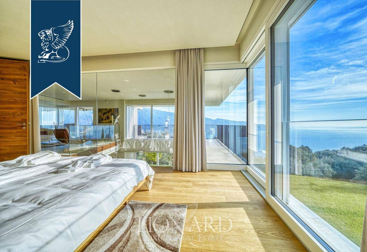 Вилла в Брешии, Италия, 400 м² - фото 11