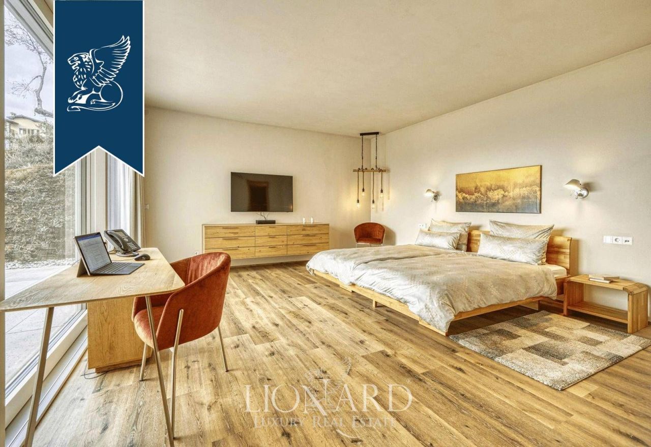 Вилла в Брешии, Италия, 400 м² - фото 12