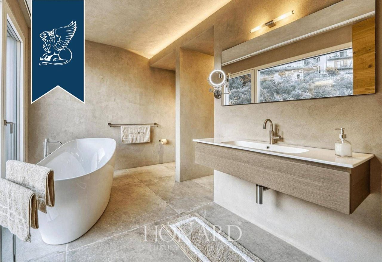 Вилла в Брешии, Италия, 400 м² - фото 15