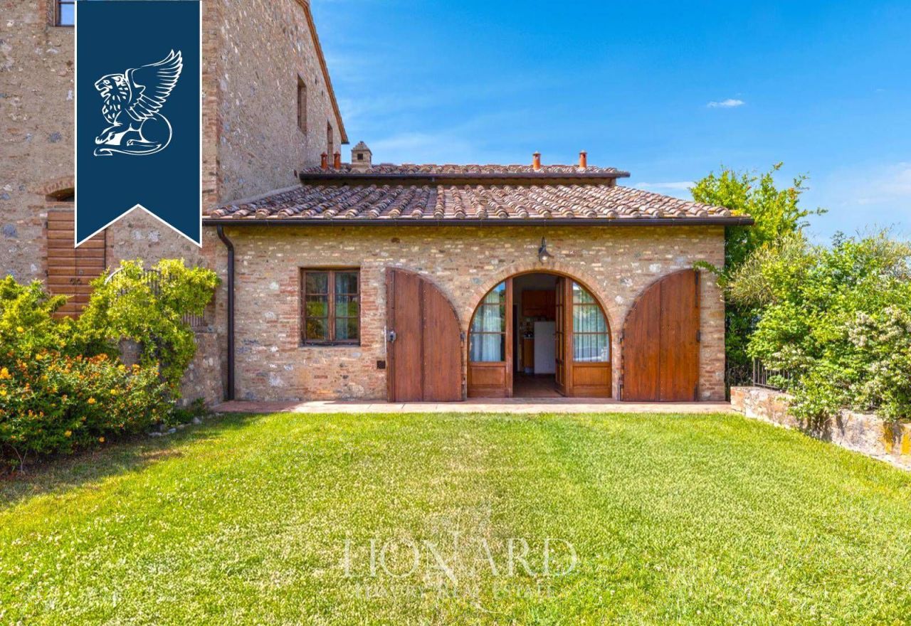 Ферма в Сан-Джиминьяно, Италия, 1 323 м² - фото 16