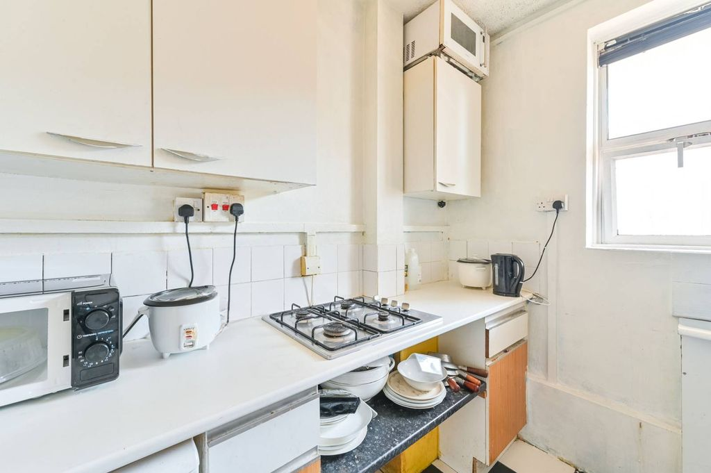 Квартира в Лондоне, Великобритания, 60 м² - фото 9