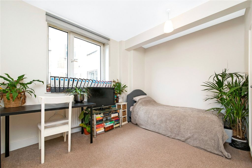 Квартира в Лондоне, Великобритания, 18 м² - фото 9