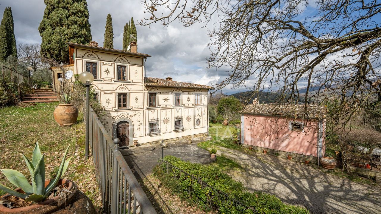 Дом в Ареццо, Италия, 380 м² - фото 4