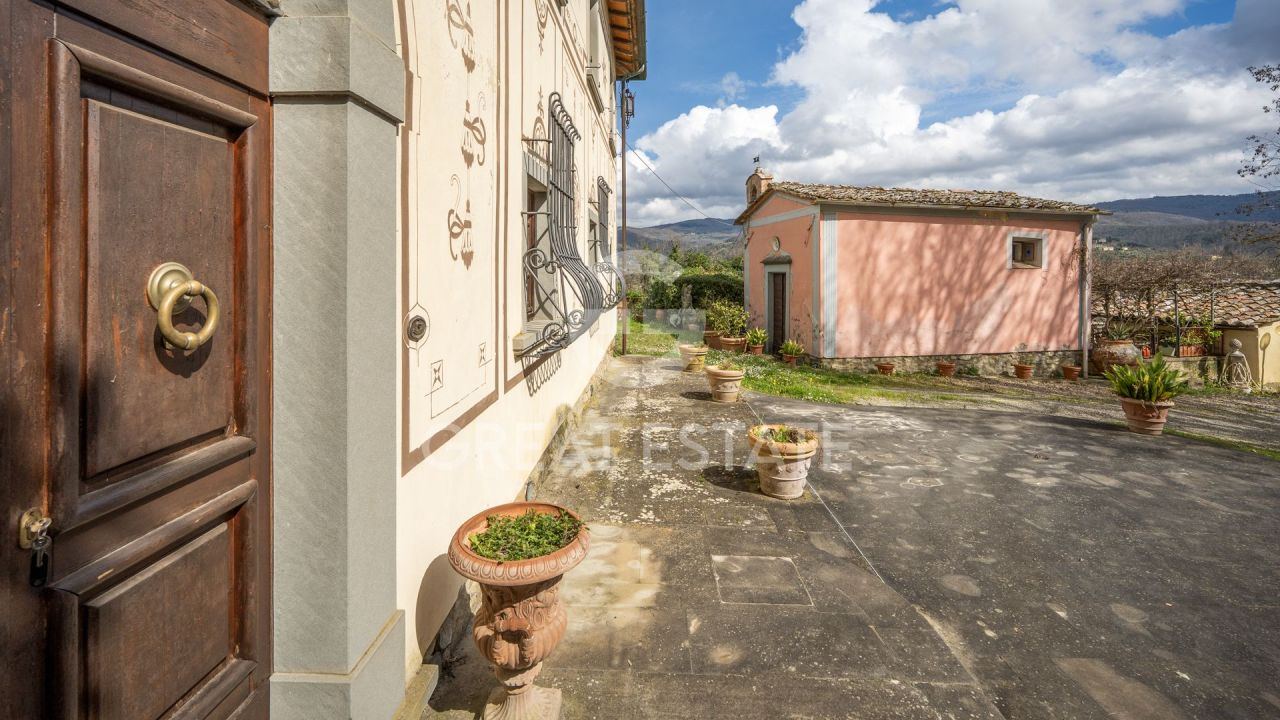 Дом в Ареццо, Италия, 380 м² - фото 5