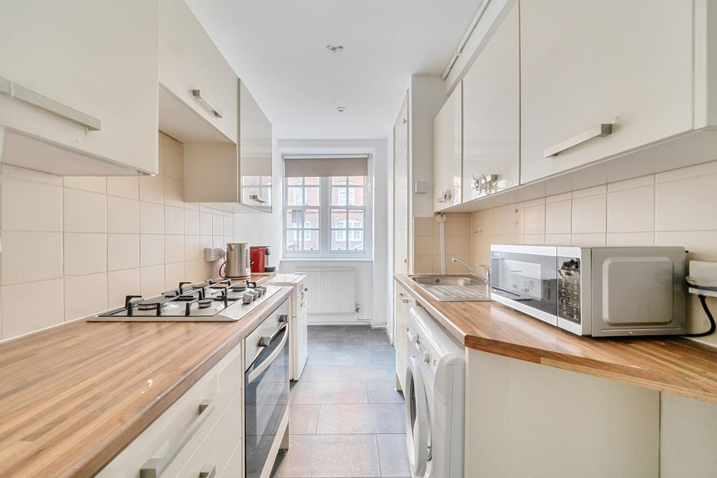 Квартира в Лондоне, Великобритания, 31 м² - фото 10