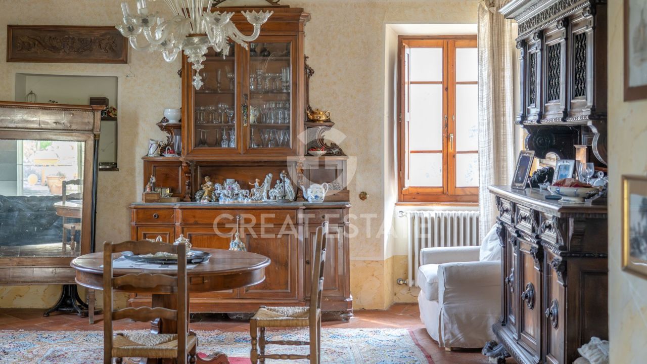 Дом в Ареццо, Италия, 380 м² - фото 12