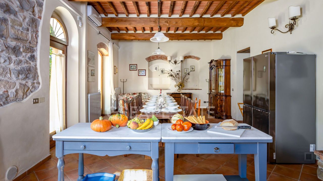 Дом Laterina Pergine Valdarno, Италия, 435 м² - фото 13
