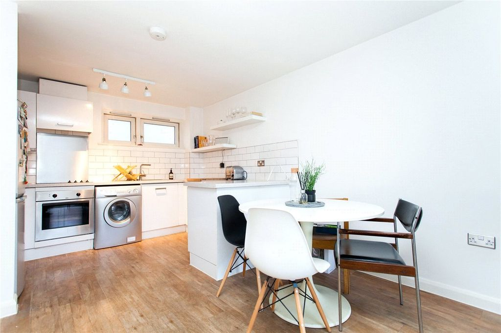 Квартира в Лондоне, Великобритания, 50 м² - фото 11