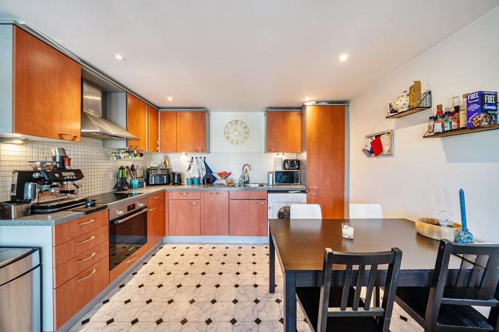 Квартира в Лондоне, Великобритания, 62 м² - фото 11