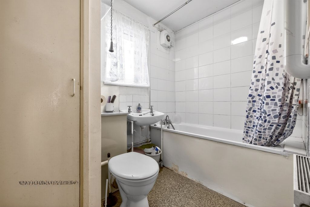 Квартира в Лондоне, Великобритания, 49 м² - фото 12