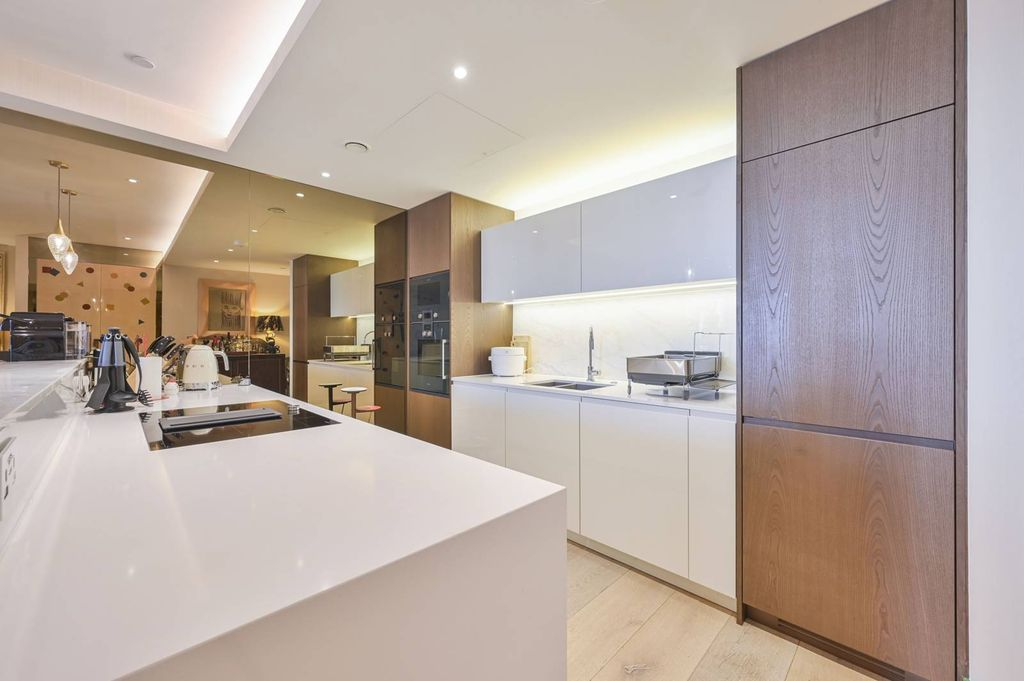 Квартира в Лондоне, Великобритания, 76 м² - фото 12