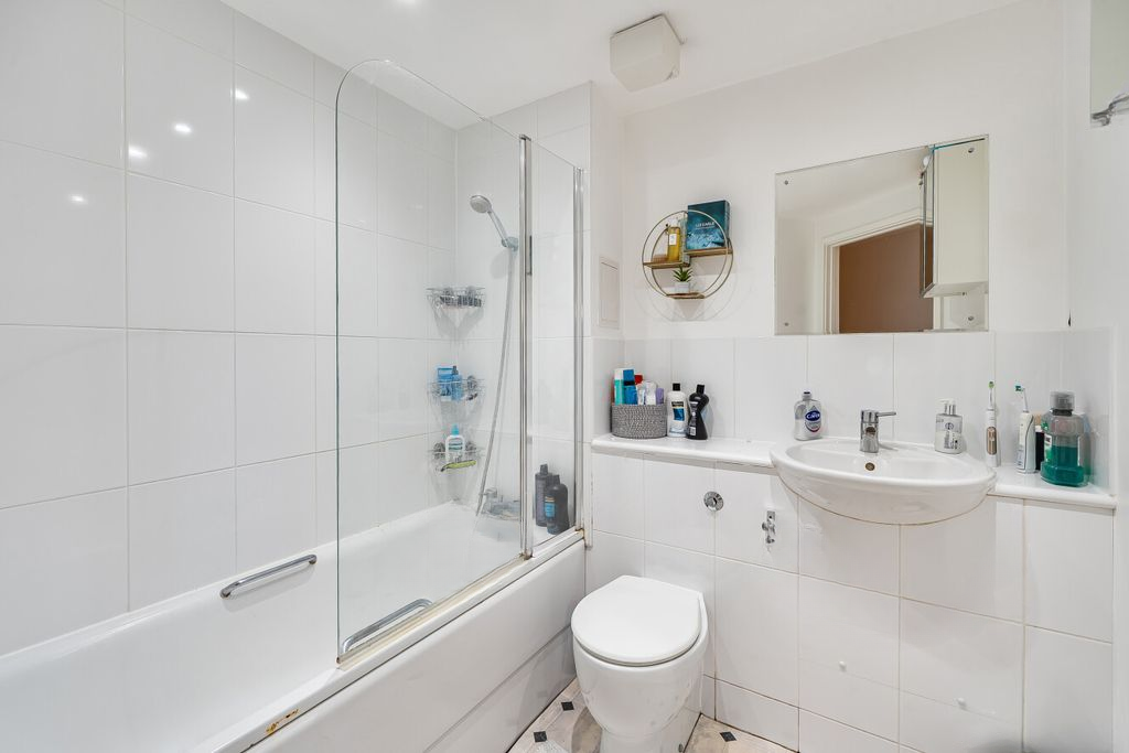 Квартира в Лондоне, Великобритания, 62 м² - фото 13