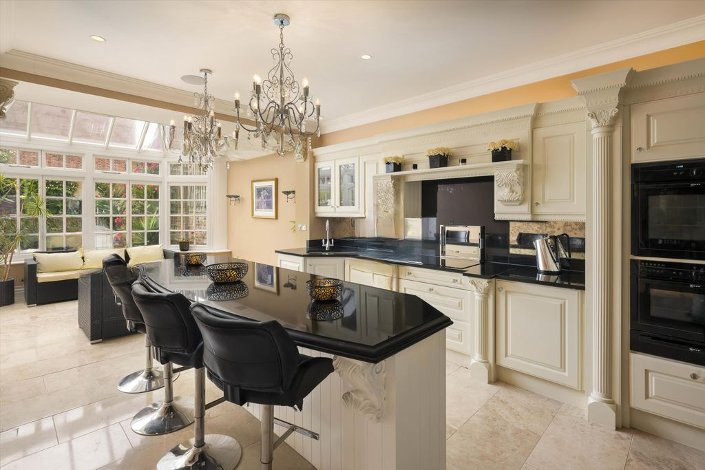 Квартира в Лондоне, Великобритания, 409 м² - фото 14