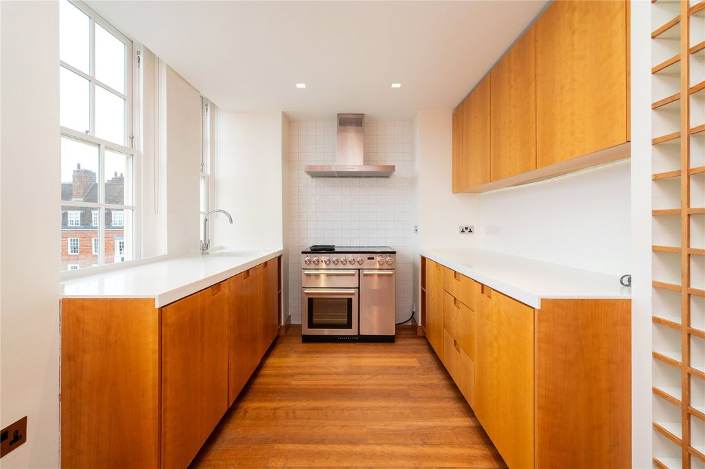 Квартира в Лондоне, Великобритания, 105 м² - фото 14