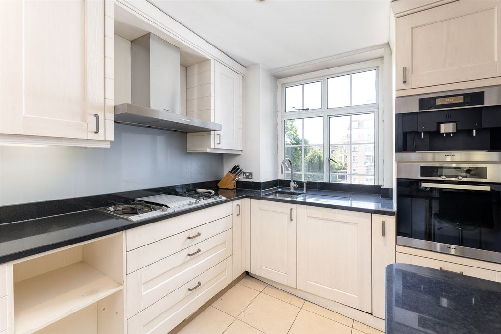 Квартира в Лондоне, Великобритания, 164 м² - фото 16