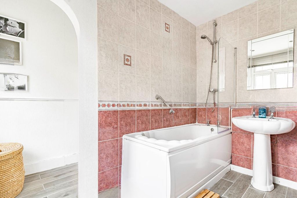 Квартира в Лондоне, Великобритания, 55 м² - фото 18