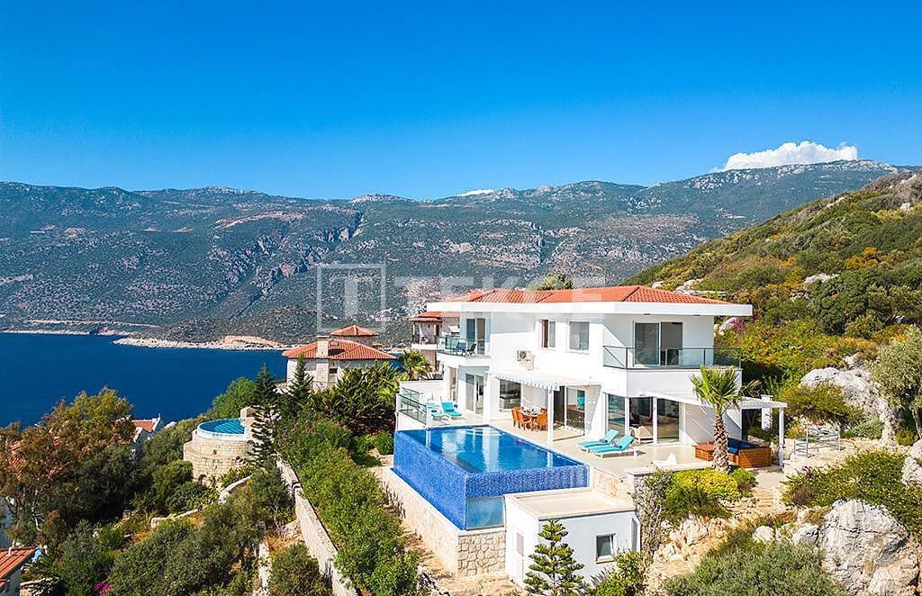 Вилла в Каше, Турция, 330 м² - фото 3