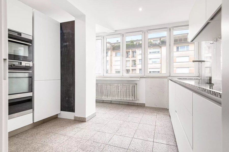 Квартира в Люксембурге, Люксембург, 67 м² - фото 1