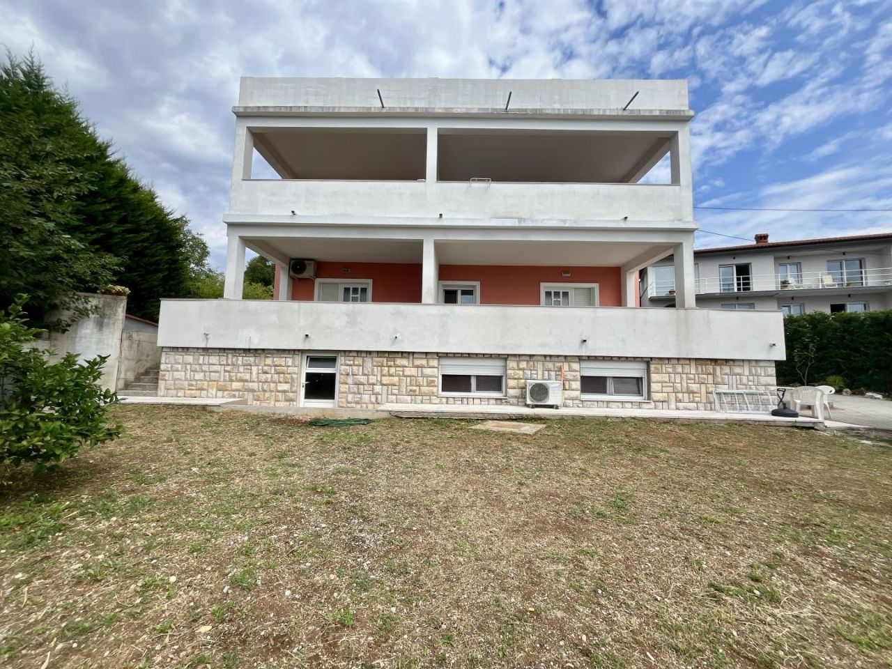 Отель, гостиница в Матульи, Хорватия, 370 м² - фото 3