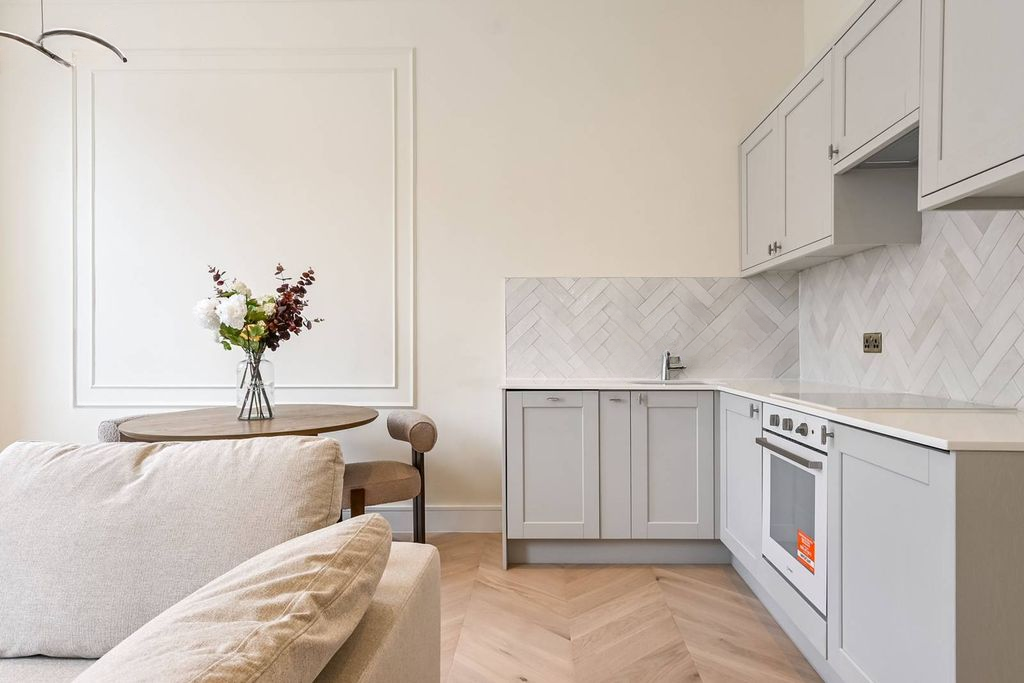 Квартира в Лондоне, Великобритания, 36 м² - фото 1