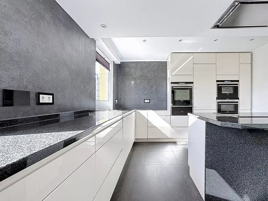 Квартира в Люксембурге, Люксембург, 82 м² - фото 1