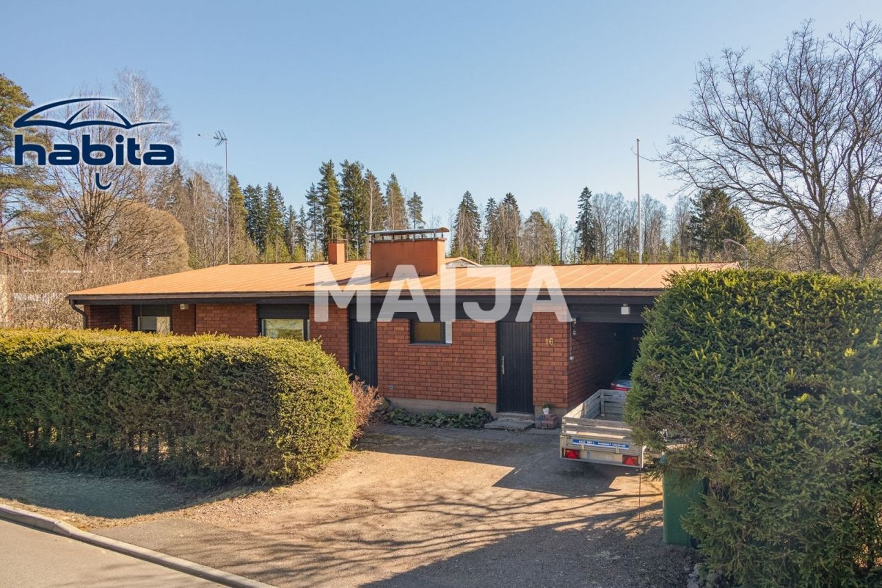 Дом в Хамине, Финляндия, 119 м² - фото 1