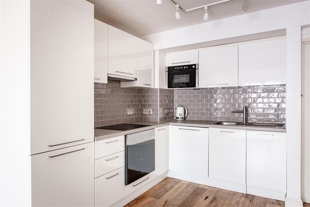 Квартира в Лондоне, Великобритания, 46 м² - фото 5