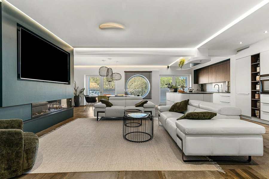 Квартира в Люксембурге, Люксембург, 290 м² - фото 1