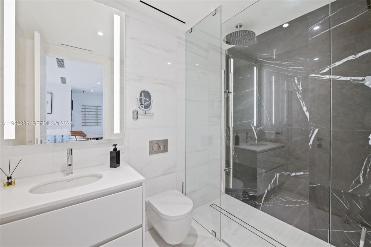 Квартира в Майами, США, 170 м² - фото 11