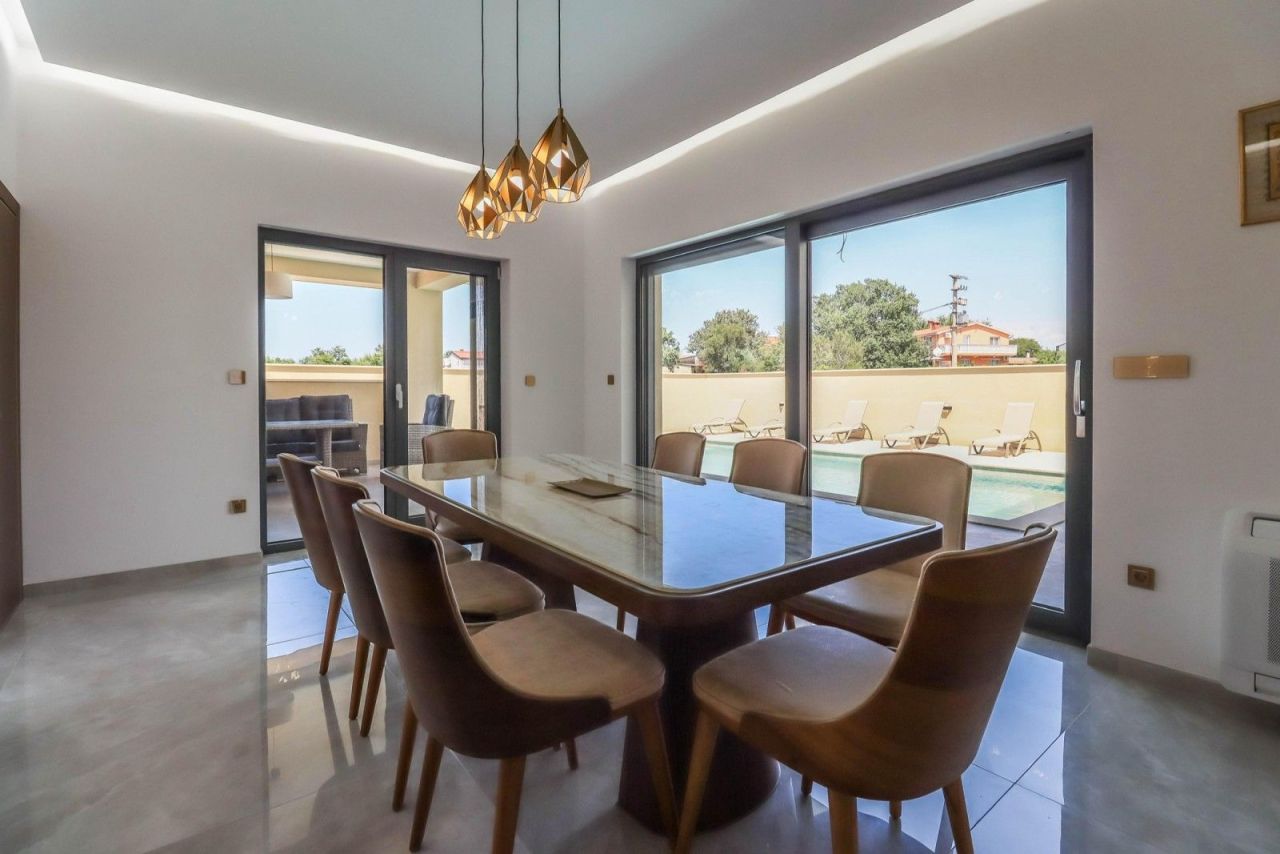 Дом в Пуле, Хорватия, 350 м² - фото 7