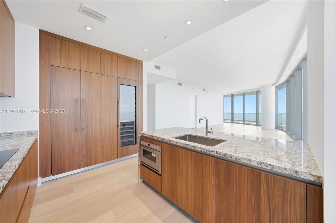 Квартира в Майами, США, 270 м² - фото 9