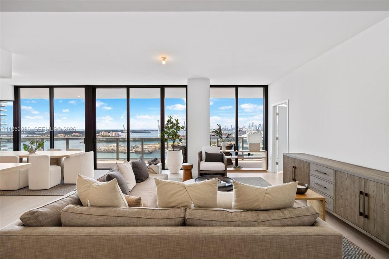 Квартира в Майами-Бич, США, 230 м² - фото 1