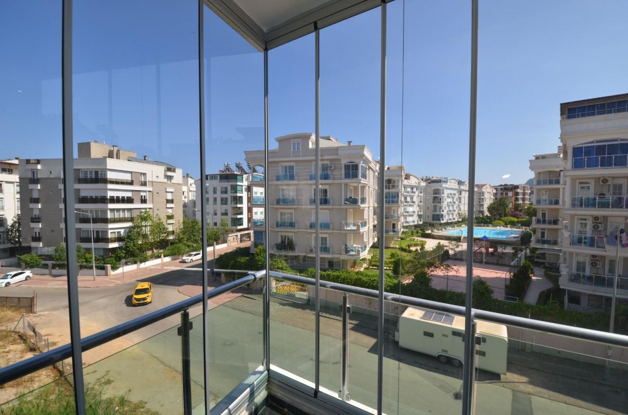 Квартира в Анталии, Турция, 85 м² - фото 17