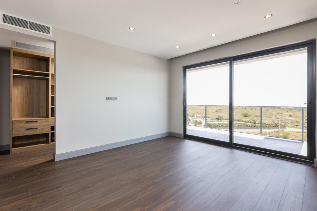 Вилла в Ларе, Турция, 330 м² - фото 17