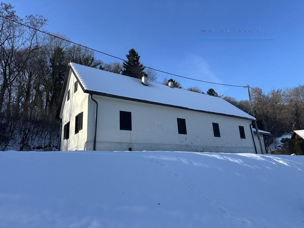 Квартира в Мурска-Соботе, Словения, 146 м² - фото 1