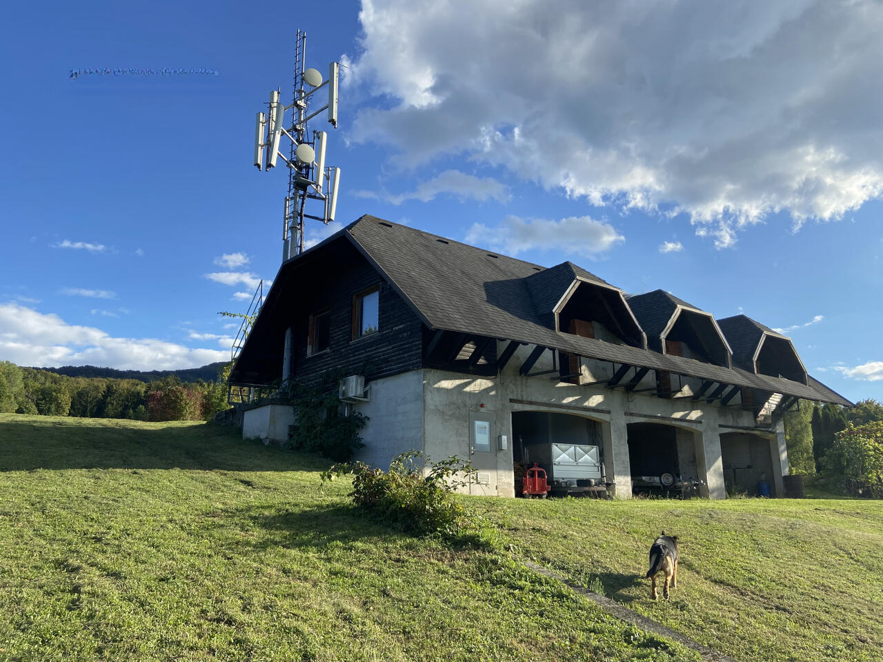 Квартира в Шентерней, Словения, 258 м² - фото 1