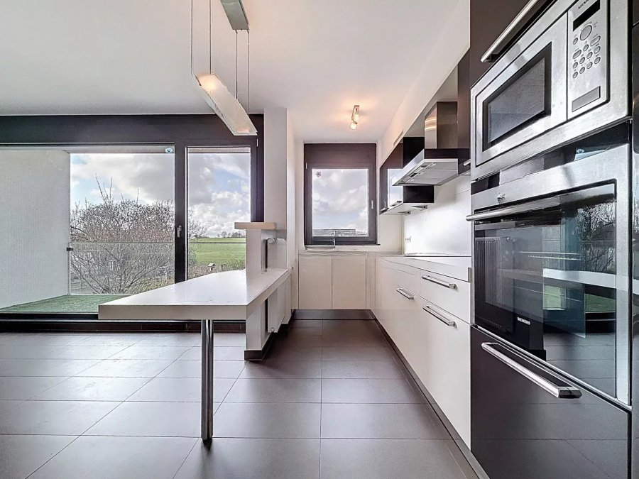 Квартира в Люксембурге, Люксембург, 82 м² - фото 2