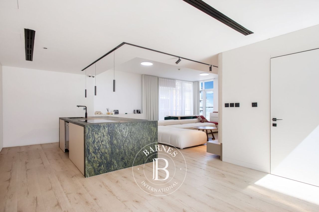 Квартира в Дубае, ОАЭ, 251.3 м² - фото 4