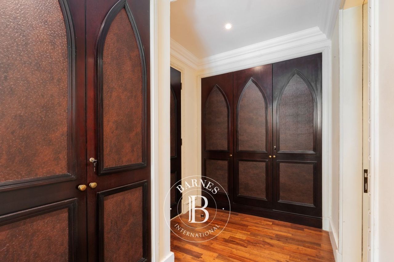 Квартира в Дубае, ОАЭ, 300 м² - фото 7