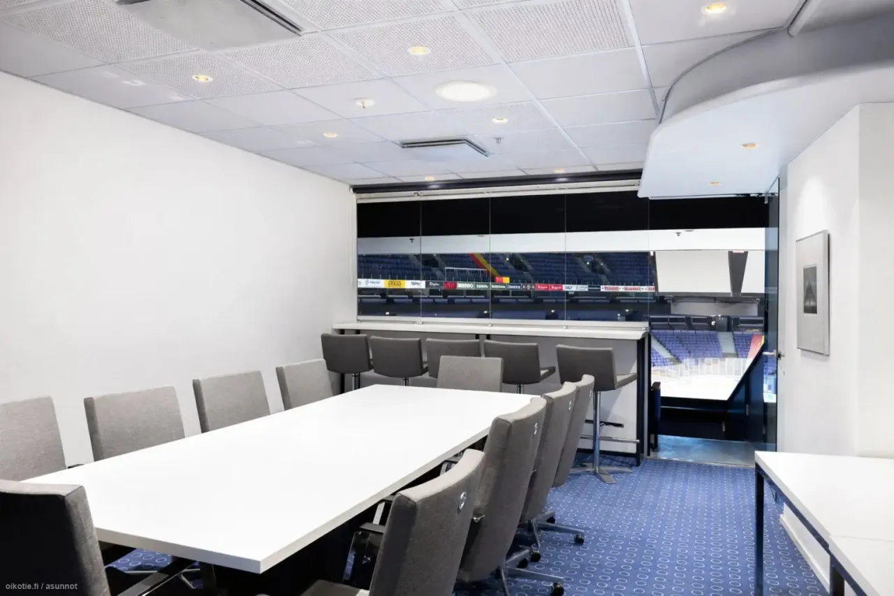 Коммерческая недвижимость в Хельсинки, Финляндия, 39 м² - фото 2