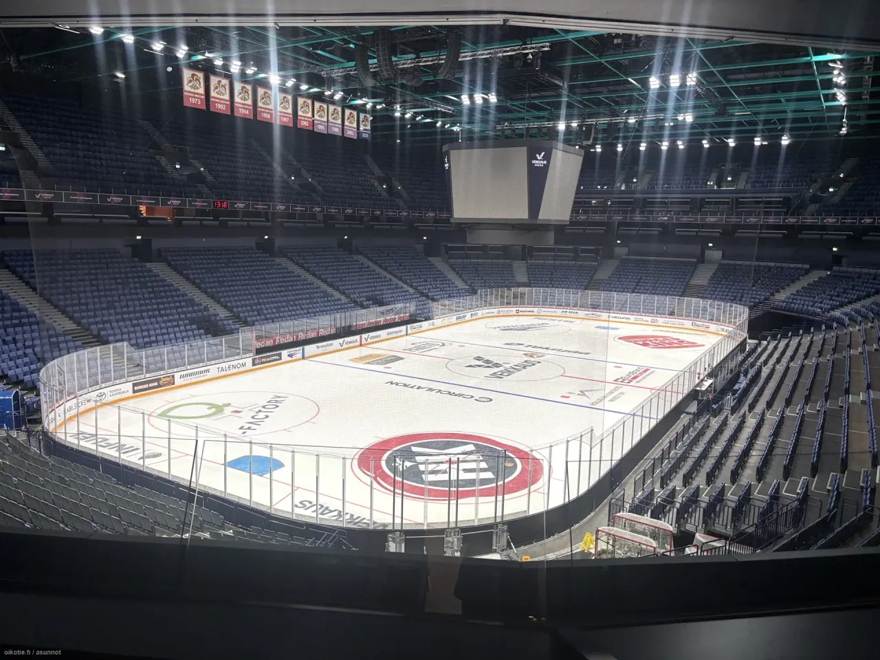 Коммерческая недвижимость в Хельсинки, Финляндия, 39 м² - фото 1