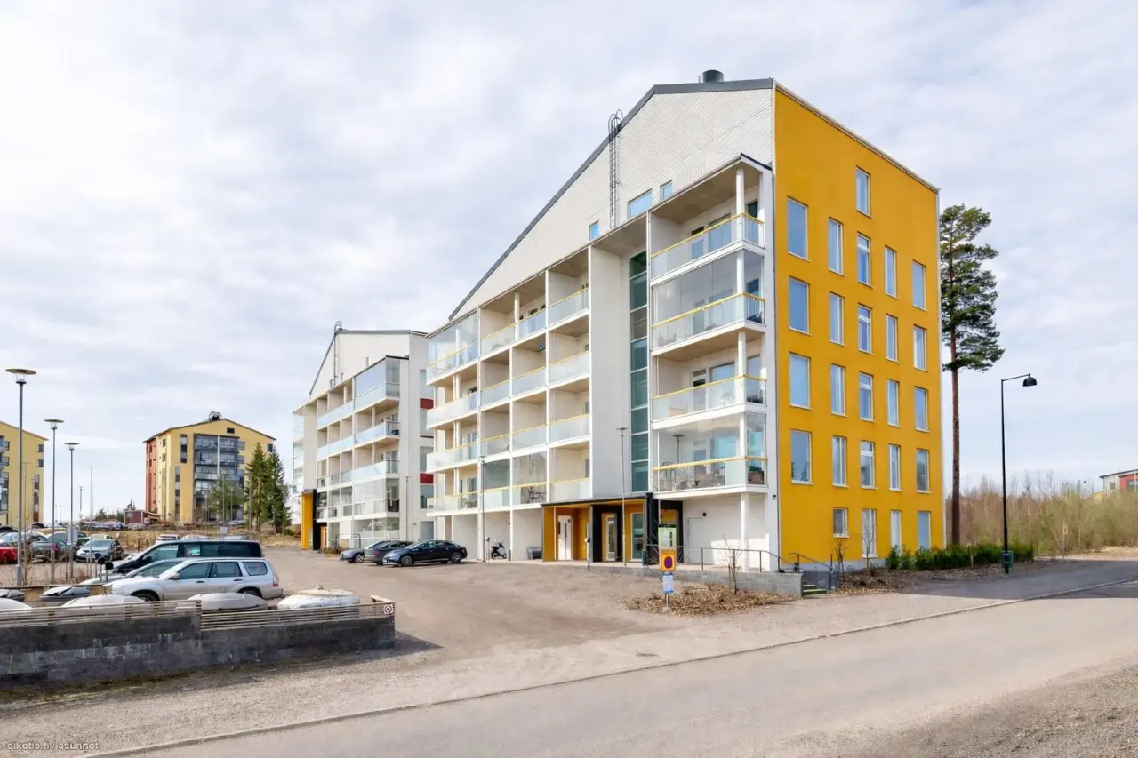 Доходный дом в Хельсинки, Финляндия, 66 м² - фото 1