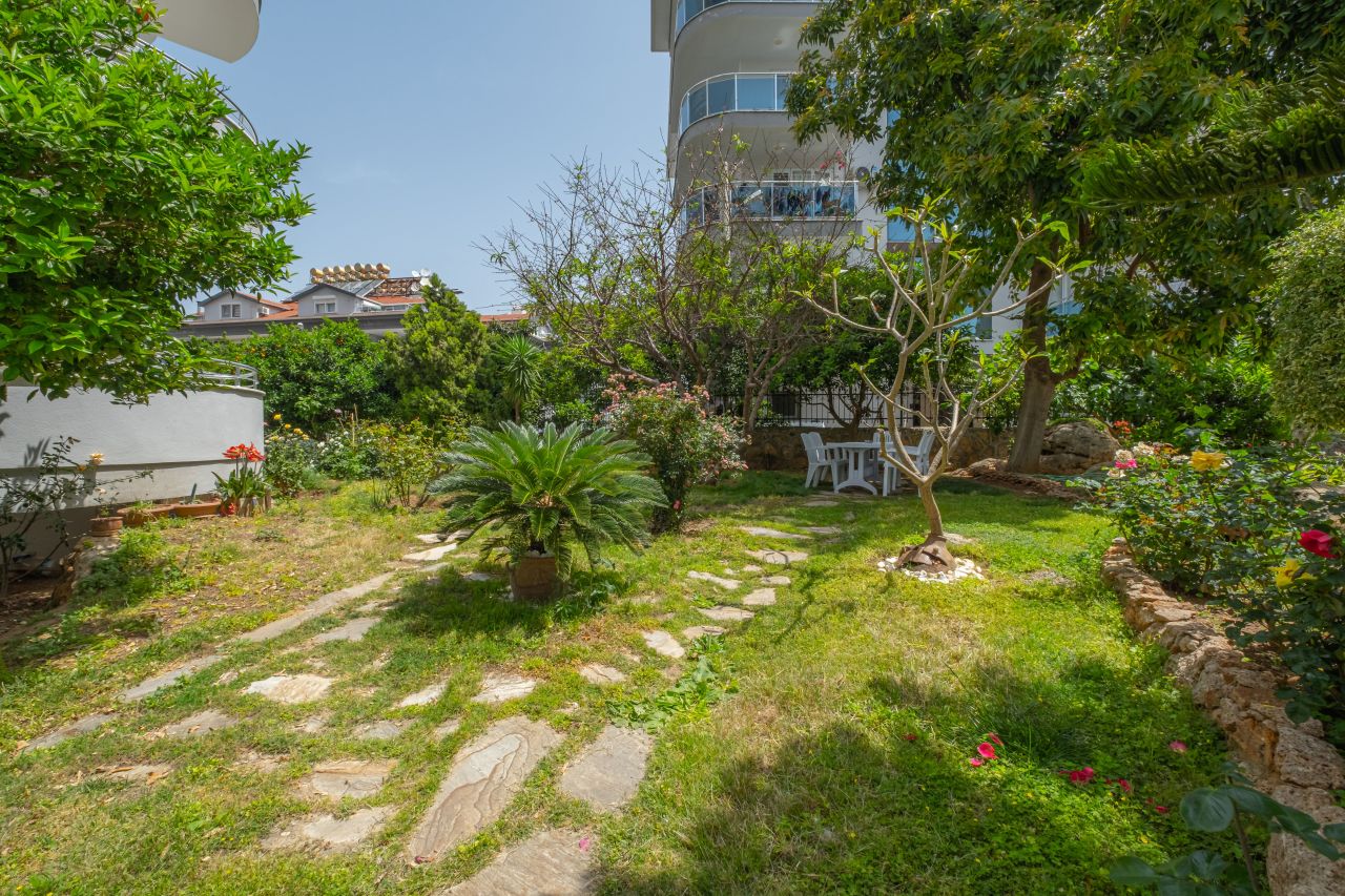 Квартира в Алании, Турция, 120 м² - фото 13