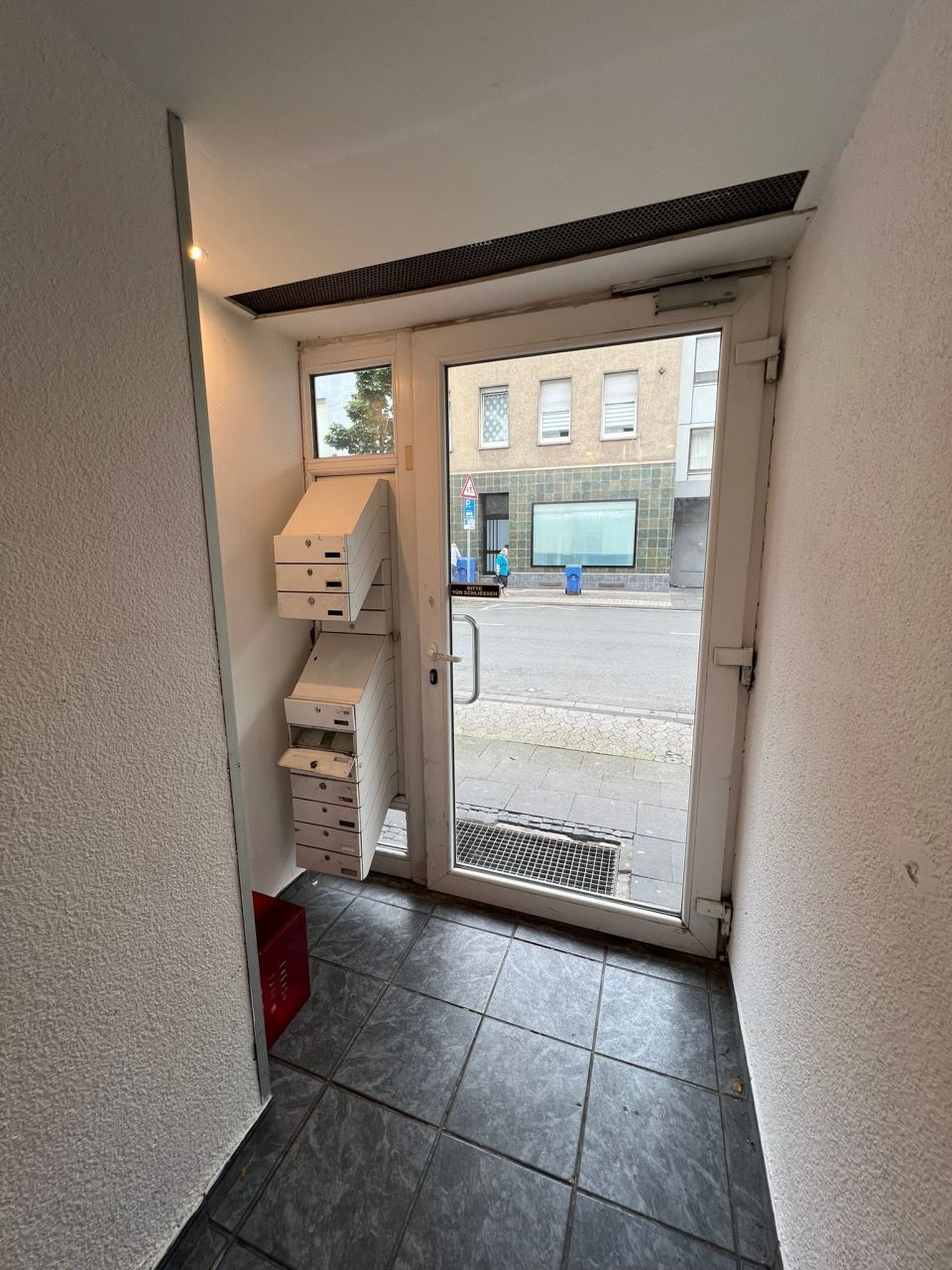 Доходный дом в Крефельде, Германия, 860.88 м² - фото 12