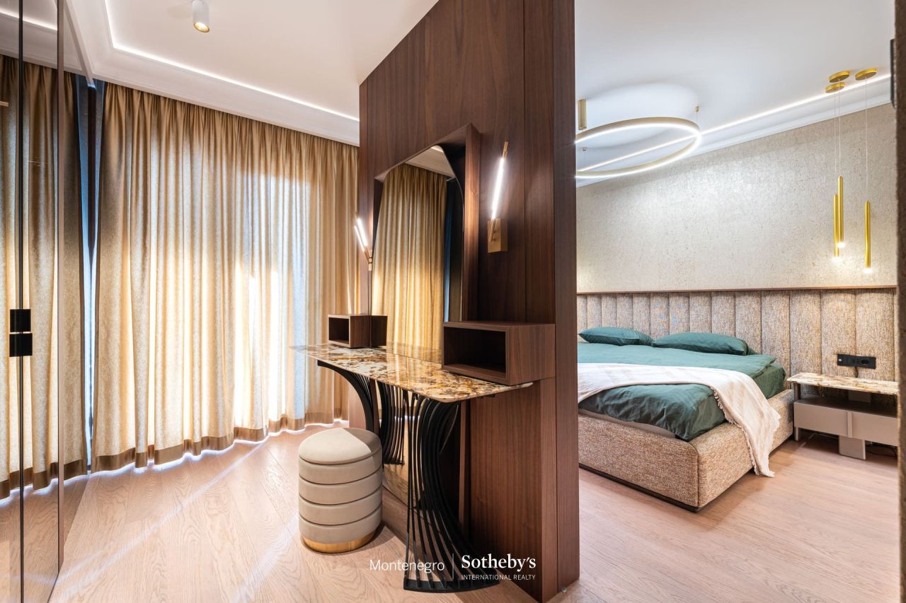 Апартаменты в Подгорице, Черногория, 117 м² - фото 1