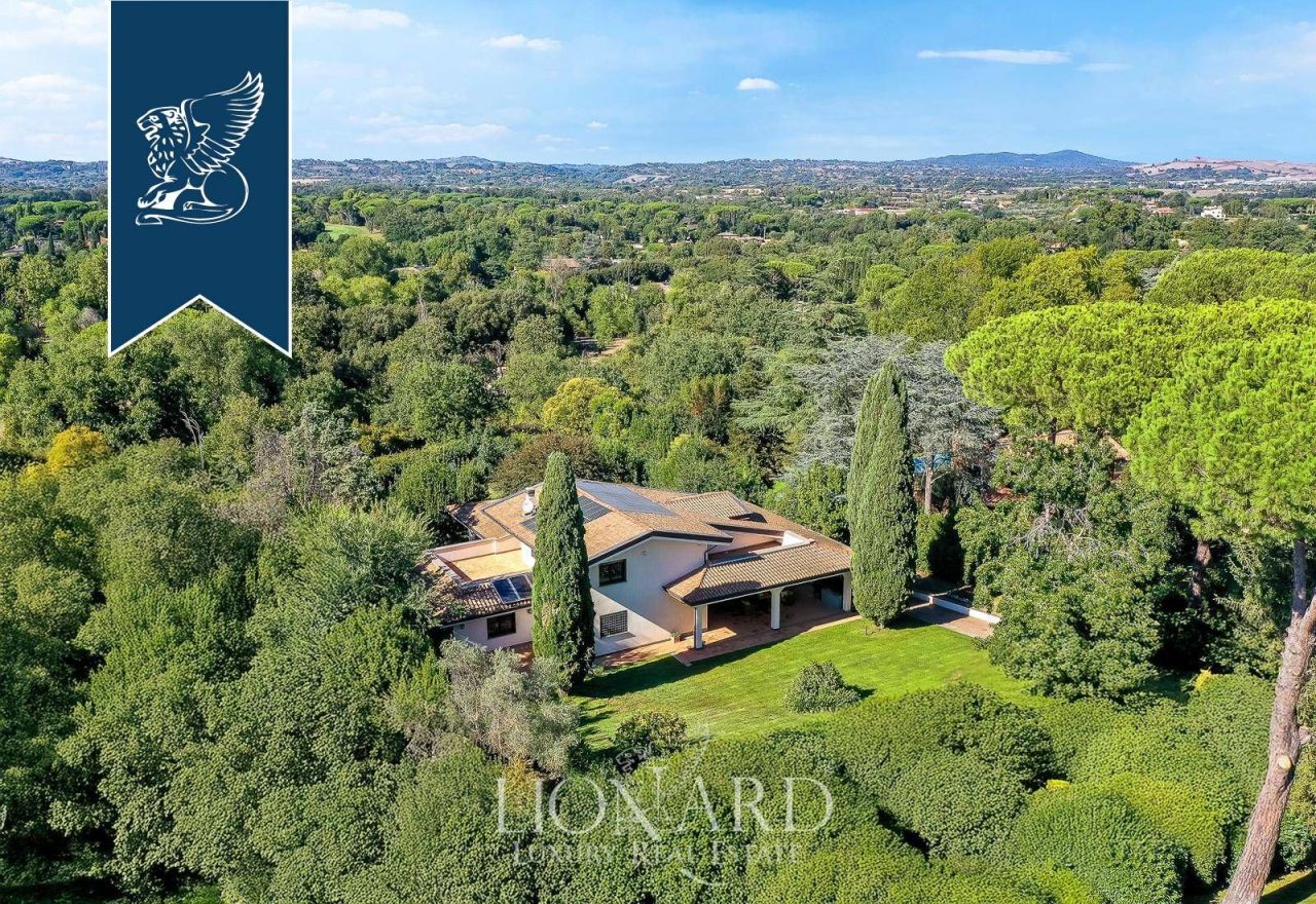 Вилла в Риме, Италия, 850 м² - фото 9