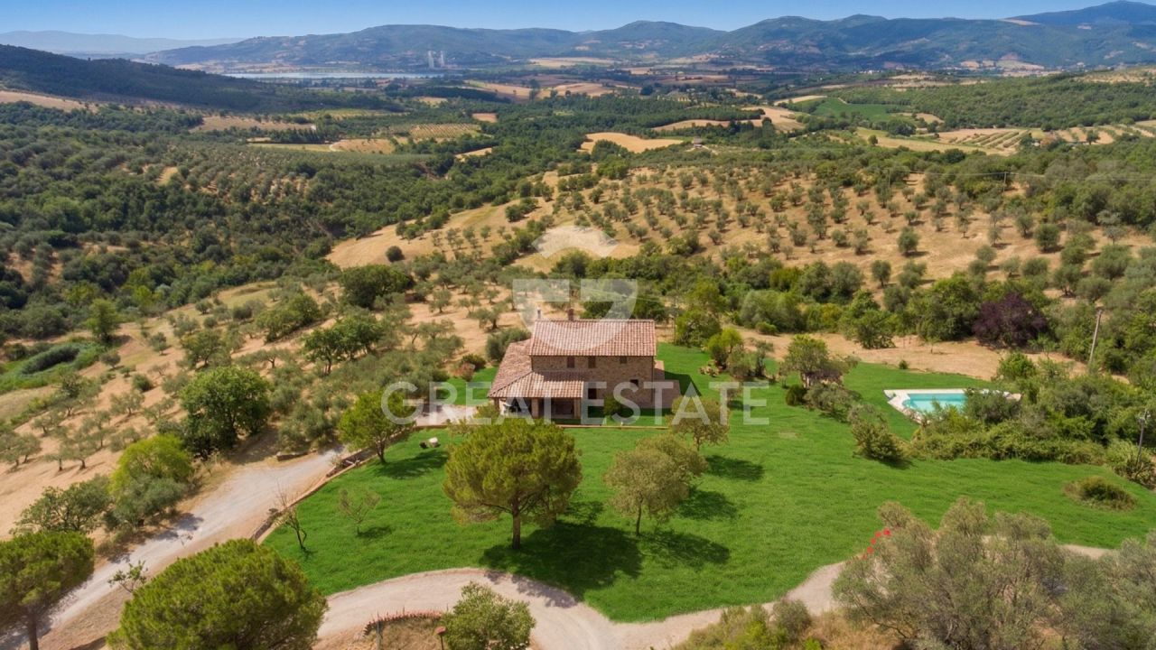 Дом в Паникале, Италия, 288.95 м² - фото 1