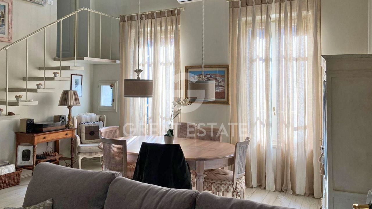 Апартаменты в Сиене, Италия, 165 м² - фото 1